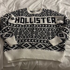 Hollister Monochrome Patterned Sweater